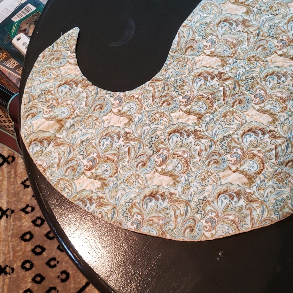 Handmade table runner - Picture 2 of 4